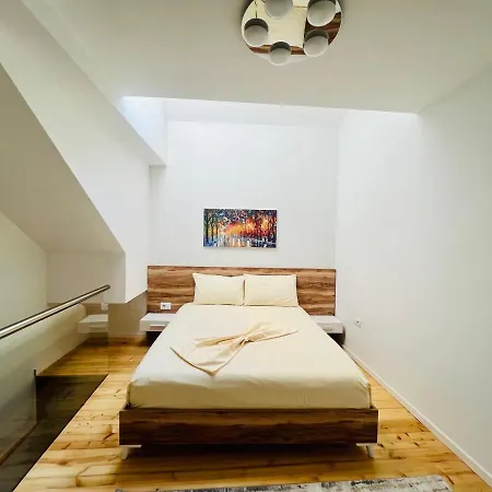Te Nana Apartament *